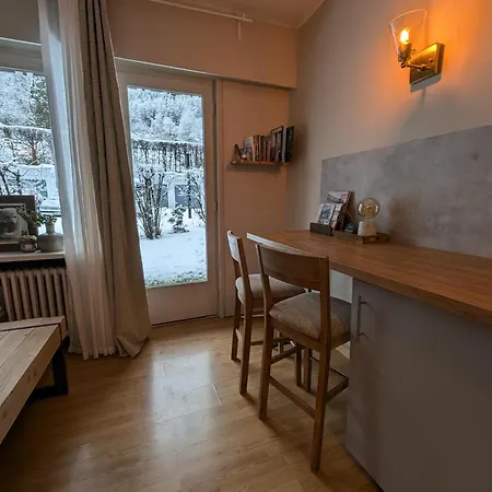 Au Petit Bois Apartment